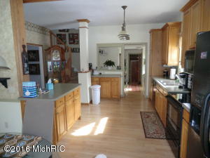 316 E Garfield Rd, Coldwater, MI 49036 photo 3