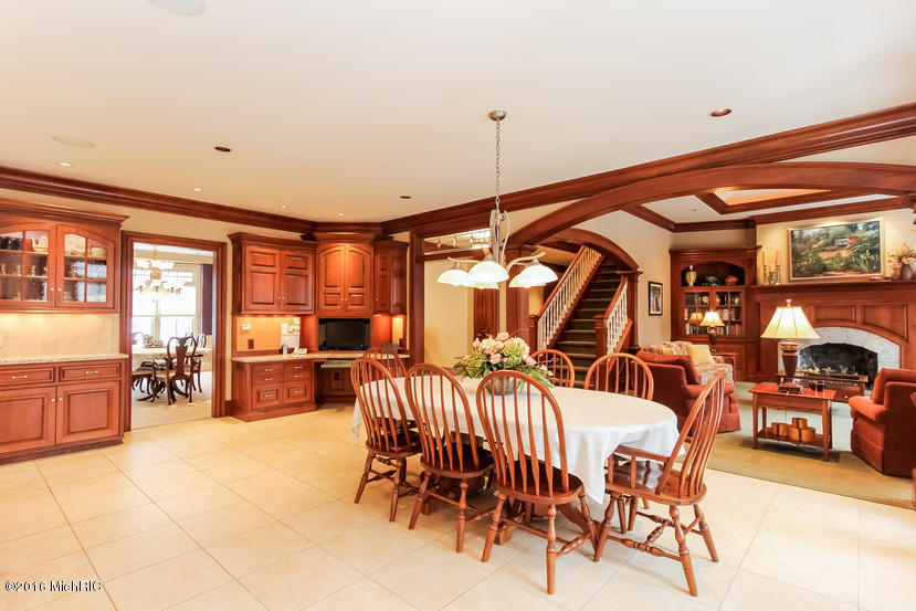 5330 River Basin Ct NE, Ada, MI 49301 photo 14