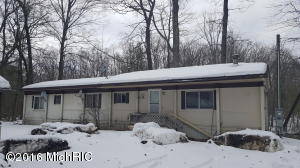 1849 W Rivercrest Dr, Baldwin, MI 49304 photo 2