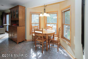 13242 E G Ave, Augusta, MI 49012 photo 7