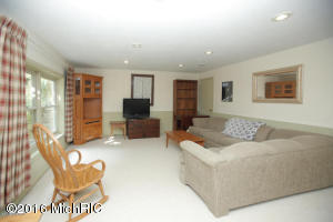 13242 E G Ave, Augusta, MI 49012 photo 17