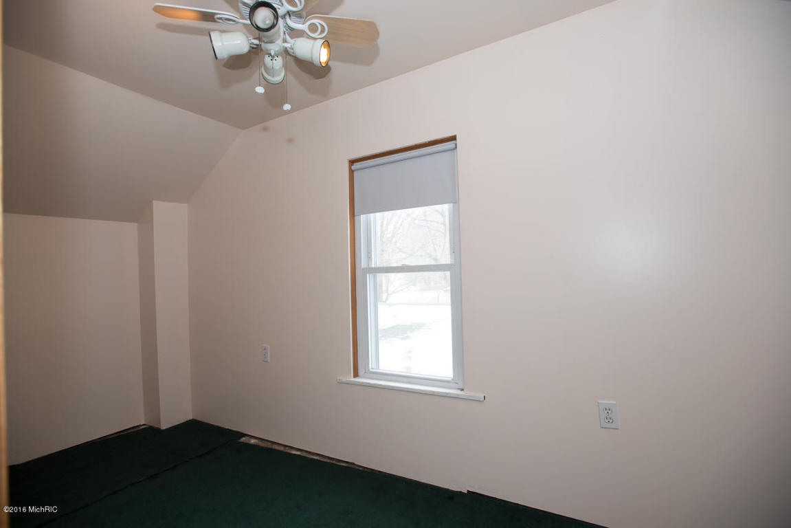 131 W Second Ave, Plainwell, MI 49080 photo 12