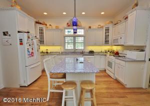 55656 Resort Rd, Three Rivers, MI 49093 photo 14