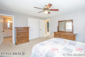 730 Hillside Ct, Lowell, MI 49331 photo 23