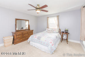 730 Hillside Ct, Lowell, MI 49331 photo 22