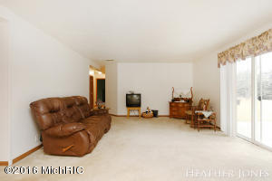 1420 Derby SW, Stanton, MI 48888 photo 3