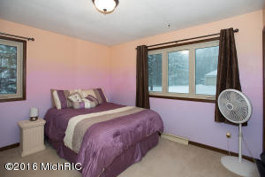 11792 Breezy Pt, Plainwell, MI 49080 photo 14