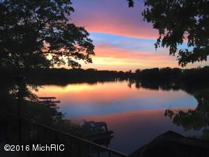 11792 Breezy Pt, Plainwell, MI 49080 photo 3