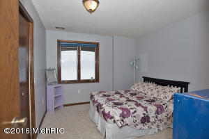 11792 Breezy Pt, Plainwell, MI 49080 photo 18