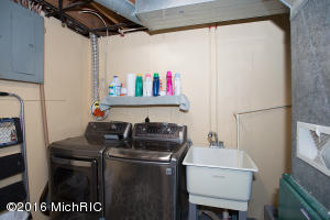 11792 Breezy Pt, Plainwell, MI 49080 photo 22