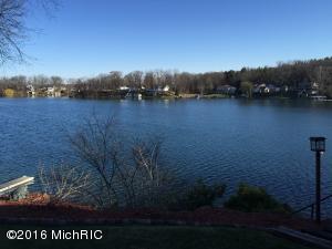 11792 Breezy Pt, Plainwell, MI 49080 photo 2