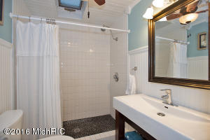 566 6th St, Plainwell, MI 49080 photo 13