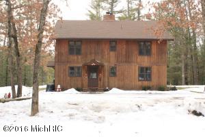 5877 W 52nd St, Baldwin, MI 49304 photo 3