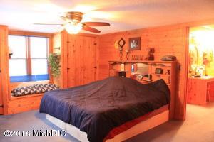 5877 W 52nd St, Baldwin, MI 49304 photo 40