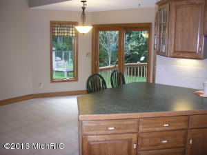 249 River Pine Dr, Lowell, MI 49331 photo 4