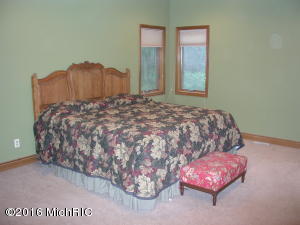 249 River Pine Dr, Lowell, MI 49331 photo 7