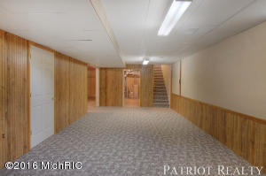 1323 E 104th St, Grant, MI 49327 photo 18