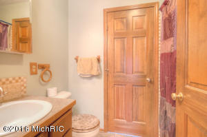 1323 E 104th St, Grant, MI 49327 photo 13