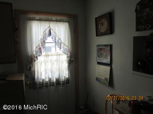 429 Hatmaker, Bronson, MI 49028 photo 6
