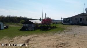 3917 E Madison Rd, Walkerville, MI 49459 photo 28