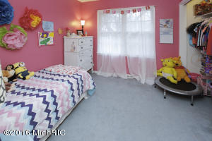 434 12th St, Plainwell, MI 49080 photo 12