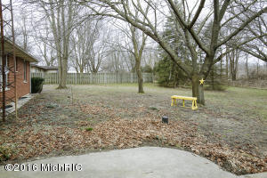 434 12th St, Plainwell, MI 49080 photo 22