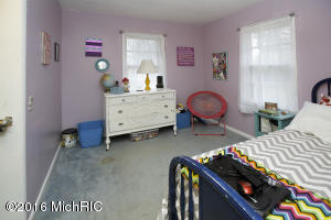 434 12th St, Plainwell, MI 49080 photo 13