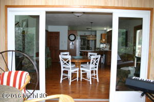 71 2nd St, Plainwell, MI 49080 photo 17