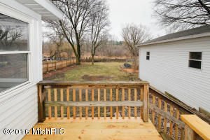732 E Green St, Marshall, MI 49068 photo 17