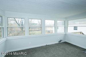 732 E Green St, Marshall, MI 49068 photo 10
