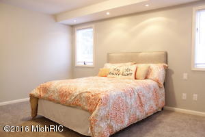 1401 Okeefe, Marshall, MI 49068 photo 32