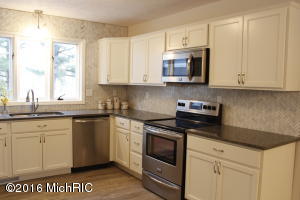 1401 Okeefe, Marshall, MI 49068 photo 18