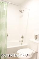 1401 Okeefe, Marshall, MI 49068 photo 31