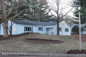 1401 Okeefe, Marshall, MI 49068 photo 1