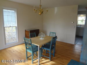 61164 Cass Ave, Cassopolis, MI 49031 photo 2