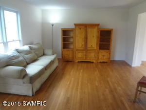 61164 Cass Ave, Cassopolis, MI 49031 photo 4