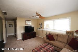 770 Hunt St, Lowell, MI 49331 photo 23