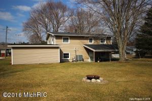 770 Hunt St, Lowell, MI 49331 photo 32