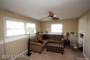 770 Hunt St, Lowell, MI 49331 photo 22