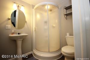 770 Hunt St, Lowell, MI 49331 photo 26