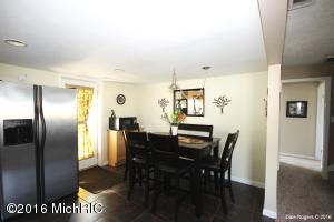 770 Hunt St, Lowell, MI 49331 photo 7