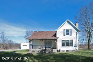 3638 Ab Ave W, Plainwell, MI 49080 photo 2