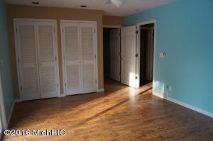 1237 N Apple, White Cloud, MI 49349 photo 15