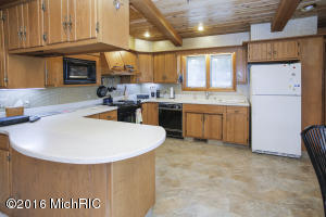 14590 Ef Ave, Augusta, MI 49012 photo 5