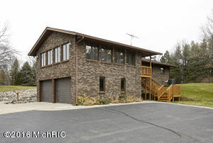 14590 Ef Ave, Augusta, MI 49012 photo 2