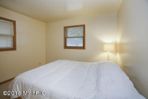 14590 Ef Ave, Augusta, MI 49012 photo 9