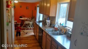 1040 Echo Dr, White Cloud, MI 49349 photo 10