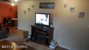 1040 Echo Dr, White Cloud, MI 49349 photo 8