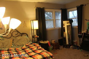 709 Harrison St, Belding, MI 48809 photo 15