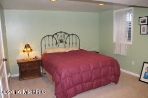 709 Harrison St, Belding, MI 48809 photo 21